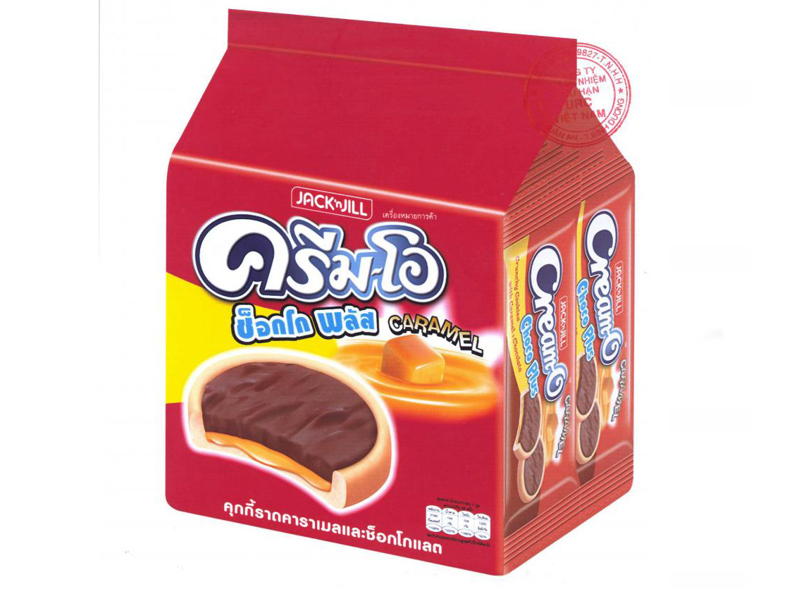 CREAM-O CHOCO PLUS CRUNCHY COOKIE WITH CARAMEL & CHOCOLATE